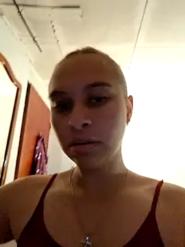 Snapshot of Siennalust1 chatting on 09-27-25, 12:26 Siennalust1 online show from 09-27-25, 12:26