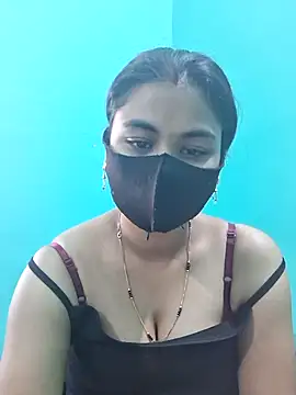 Snapshot of DivyaBhabhi69@xh chatting on 03-03-26, 07:47 DivyaBhabhi69xh online show from 03-03-26, 07:47