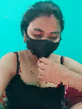 Snapshot of DivyaBhabhi69@xh chatting on 03-17-26, 06:28 DivyaBhabhi69xh online show from 03-17-26, 06:28