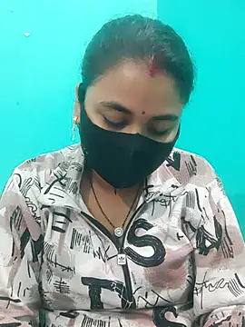 Snapshot of DivyaBhabhi69@xh chatting on 03-23-26, 06:17 DivyaBhabhi69xh online show from 03-23-26, 06:17