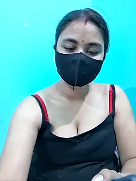 Snapshot of DivyaBhabhi69@xh chatting on 04-03-26, 07:39 DivyaBhabhi69xh online show from 04-03-26, 07:39