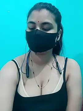 Snapshot of DivyaBhabhi69@xh chatting on 04-12-26, 07:57 DivyaBhabhi69xh online show from 04-12-26, 07:57