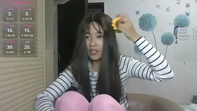 Monice1314 online show from 10-20-25, 08:48