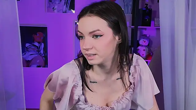 Snapshot of Loona_Eclipse chatting on 12-02-25, 08:26 Loona Eclipse online show from 12-02-25, 08:26