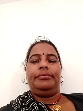 Suhani hot12 online show from 03-20-26, 06:40