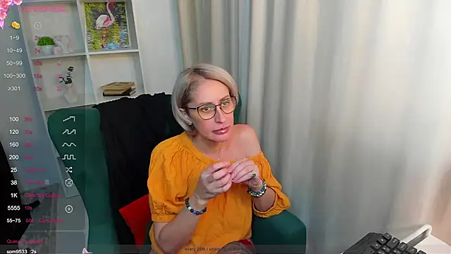 Snapshot of PamellaMurphy chatting on 11-03-25, 07:09 PamellaMurphy online show from 11-03-25, 07:09