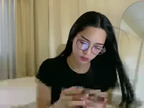 Snapshot of Blaire_Samantha chatting on 02-16-26, 07:26 Blaire Samantha online show from 02-16-26, 07:26