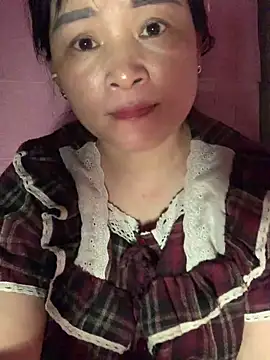 Star-sweet online show from 10-27-25, 05:44