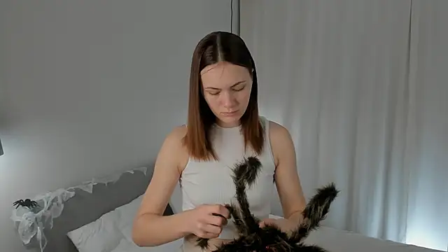 Snapshot of SirenaOstrem chatting on 11-02-25, 01:08 SirenaOstrem online show from 11-02-25, 01:08