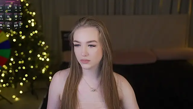 Ella 054 online show from 12-16-25, 07:30