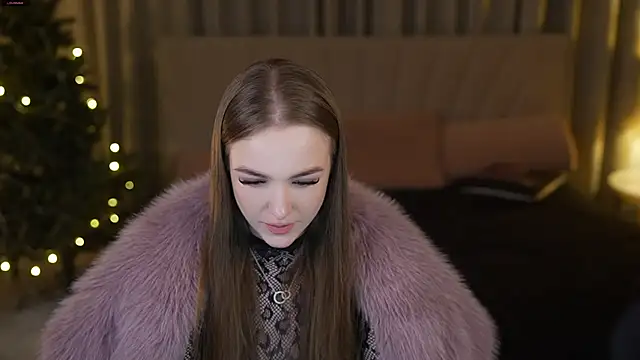 Ella 054 online show from 12-19-25, 01:23