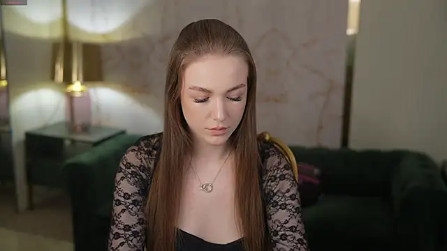 Snapshot of Ella_054 chatting on 04-21-26, 02:34 Ella 054 online show from 04-21-26, 02:34