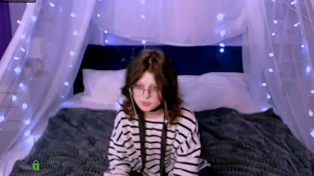 Snapshot of samanta_hotty chatting on 09-14-25, 06:51 samanta hotty online show from 09-14-25, 06:51