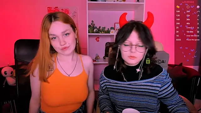 Snapshot of samanta_hotty chatting on 09-24-25, 07:17 samanta hotty online show from 09-24-25, 07:17