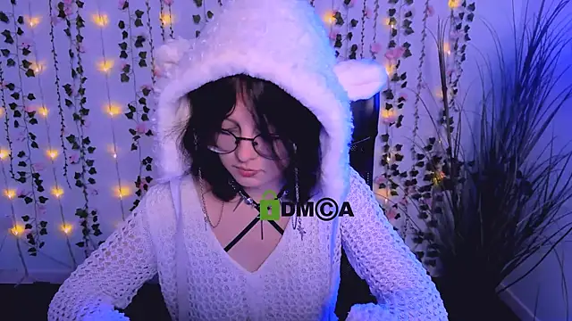 Snapshot of samanta_hotty chatting on 10-03-25, 07:11 samanta hotty online show from 10-03-25, 07:11