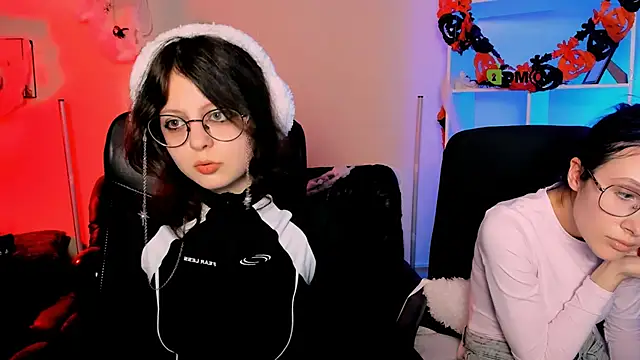 Snapshot of samanta_hotty chatting on 10-24-25, 07:43 samanta hotty online show from 10-24-25, 07:43