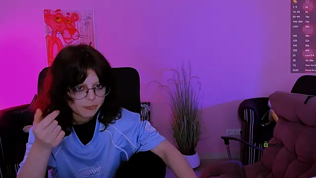 Snapshot of samanta_hotty chatting on 11-27-25, 08:11 samanta hotty online show from 11-27-25, 08:11