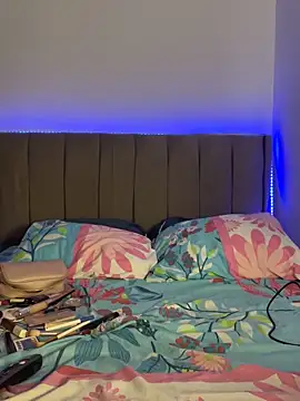 Snapshot of AYTANA_CORBERO chatting on 10-17-25, 08:00 AYTANA CORBERO online show from 10-17-25, 08:00