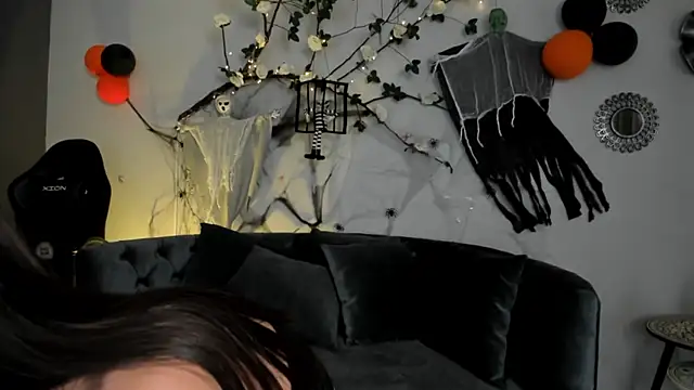 Snapshot of lia__harry chatting on 10-24-25, 08:27 lia harry online show from 10-24-25, 08:27