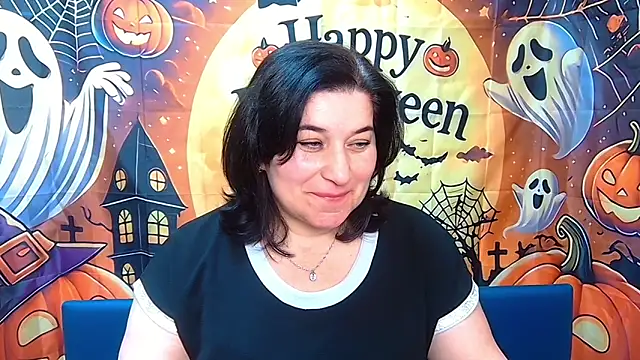 Snapshot of BridjetTur chatting on 10-26-25, 12:22 BridjetTur online show from 10-26-25, 12:22