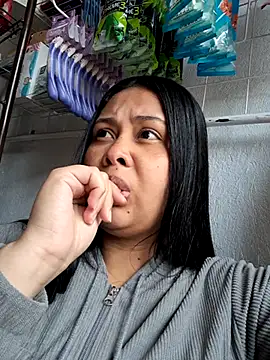 Alessandraa- online show from 10-20-25, 03:45