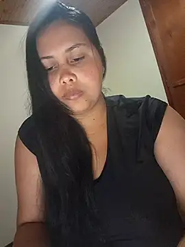 Snapshot of Alessandraa- chatting on 06-30-26, 03:51 Alessandraa- online show from 06-30-26, 03:51