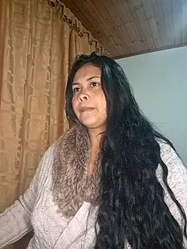 Snapshot of Alessandraa- chatting on 07-10-26, 05:34 Alessandraa- online show from 07-10-26, 05:34