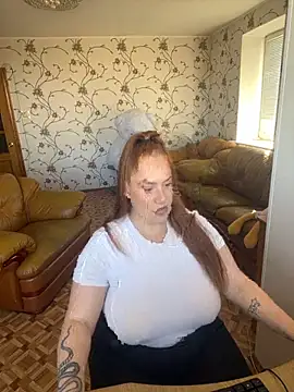  EmiFox X online show from 09-16-25, 12:06