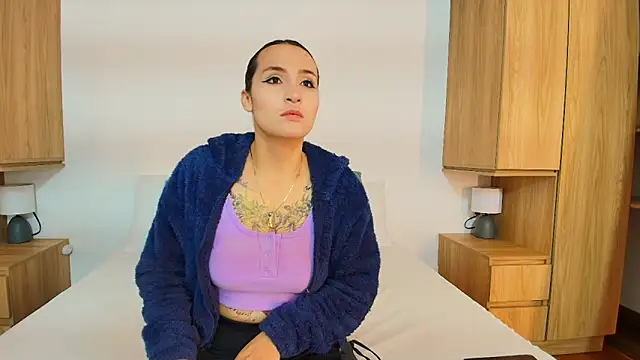 Snapshot of Dakota_Megan_69 chatting on 11-14-25, 12:59 Dakota Megan 69 online show from 11-14-25, 12:59