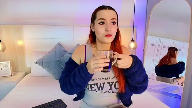 Snapshot of Dakota_Megan_69 chatting on 11-24-25, 01:00 Dakota Megan 69 online show from 11-24-25, 01:00