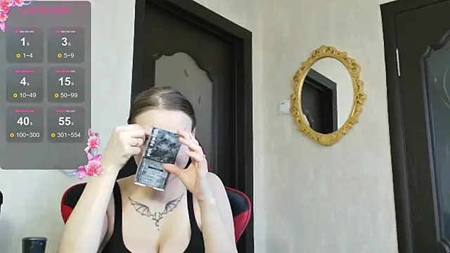 PrettyMegan online show from 11-24-25, 11:10