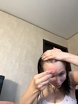 PrettyMegan online show from 12-01-25, 11:04