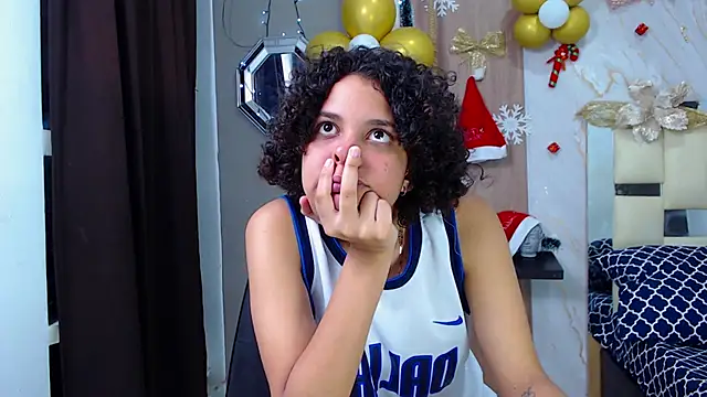 miss leidy  online show from 11-15-25, 03:15