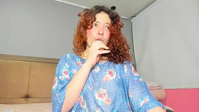 SamLuxuri online show from 10-15-25, 01:28