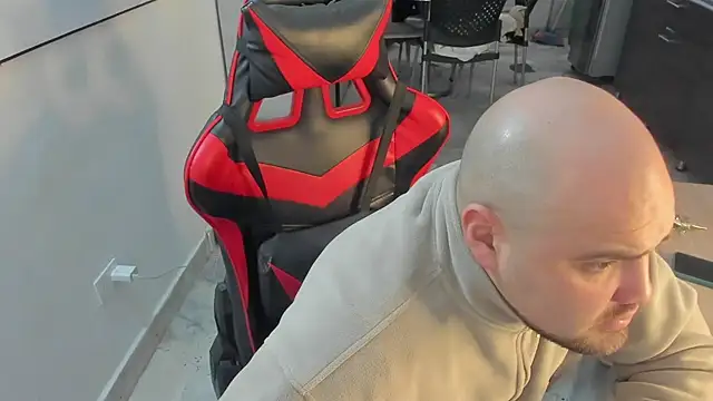 ElianCrow online show from 11-28-25, 09:50