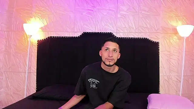 Akame Draco online show from 09-11-25, 03:28