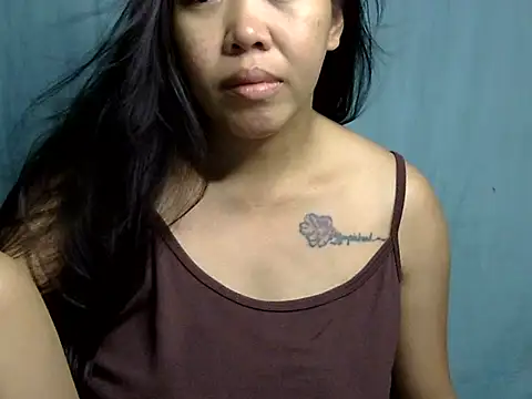 Snapshot of maypah chatting on 06-15-26, 02:03 maypah online show from 06-15-26, 02:03