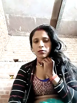 Snapshot of Xx_pooja chatting on 12-16-25, 04:34 Xx pooja online show from 12-16-25, 04:34