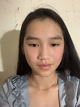 Snapshot of -Lie-06 chatting on 10-11-25, 01:09 -Lie-06 online show from 10-11-25, 01:09