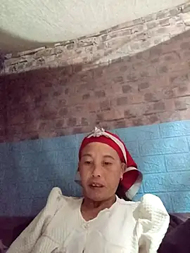 me-cute online show from 11-05-25, 07:47