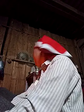 me-cute online show from 12-22-25, 11:51