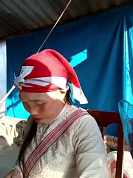 me-cute online show from 01-18-26, 01:42