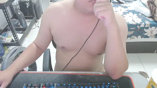 Snapshot of qazwsx_cam4 chatting on 07-07-26, 11:47 qazwsx cam4 online show from 07-07-26, 11:47