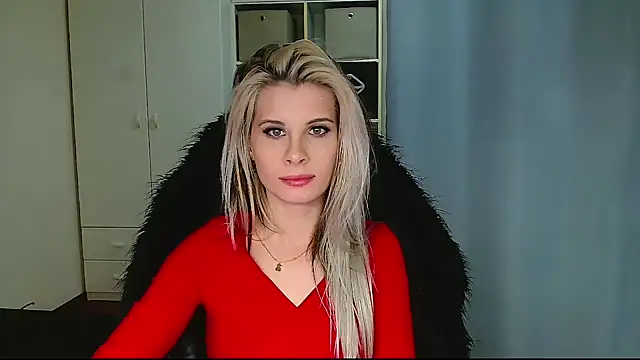 KristineGlow online show from 02-18-26, 09:00