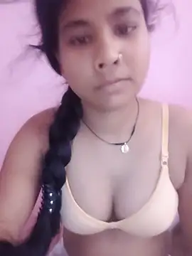 Snapshot of Vaani_Cutie chatting on 06-19-26, 07:34 Vaani Cutie online show from 06-19-26, 07:34