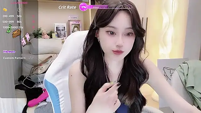 Naiyi-babe online show from 10-17-25, 03:58