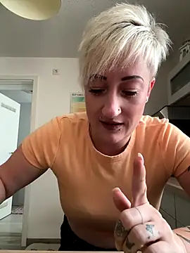 Rozendefotz online show from 09-15-25, 06:24