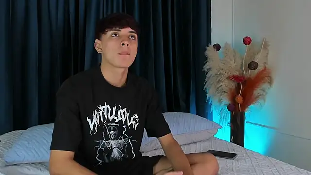 Jack Noir online show from 09-23-25, 01:36