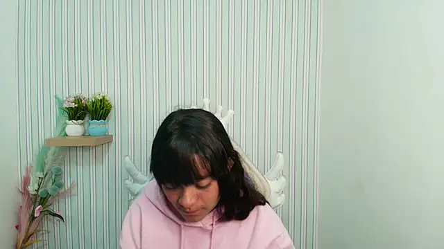 Snapshot of kataleya__18 chatting on 01-08-26, 07:49 kataleya 18 online show from 01-08-26, 07:49