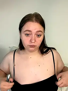 Snapshot of SoniaNovara chatting on 10-03-25, 01:08 SoniaNovara online show from 10-03-25, 01:08